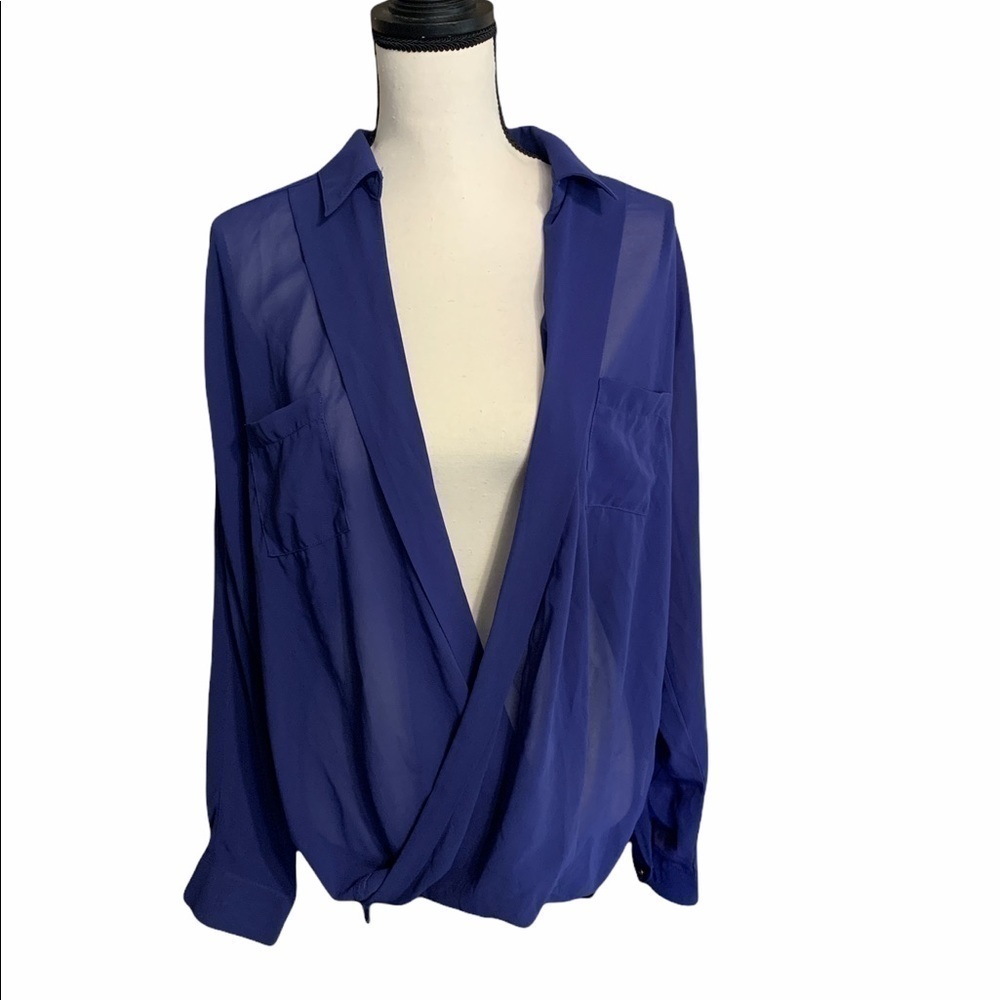 Romeo and Juliet Couture Large Purple Blouse